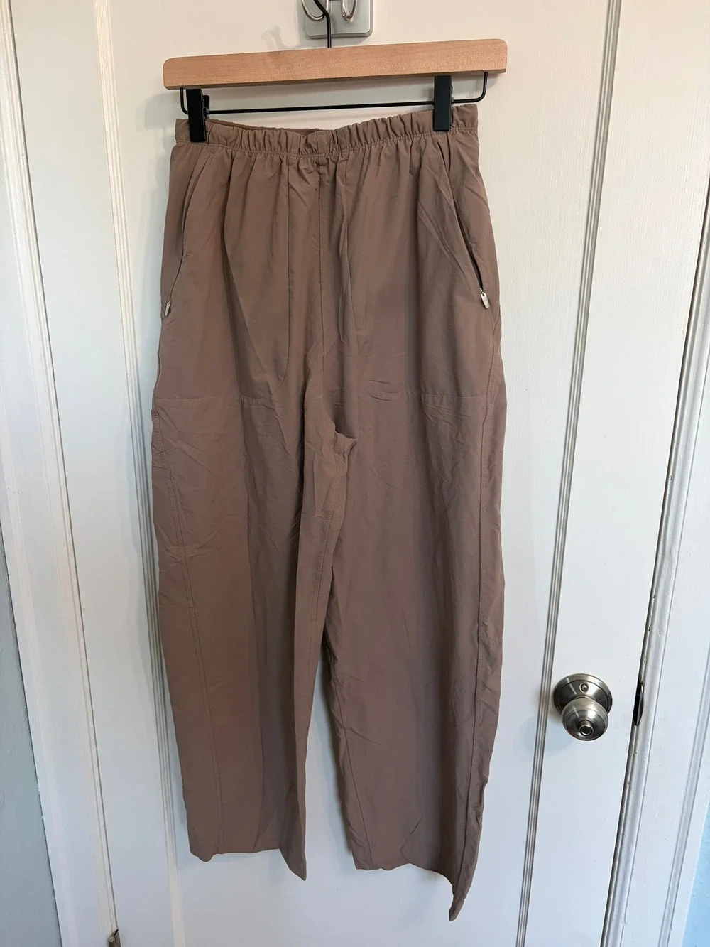 Lululemon Stretch High-Rise Jogger Full Length Taupe Brown Size 4